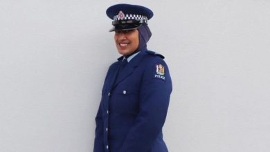 صورة «زينا» أول شُرطية ترتدي الحجاب بشكل رسمي في نيوزيلندا