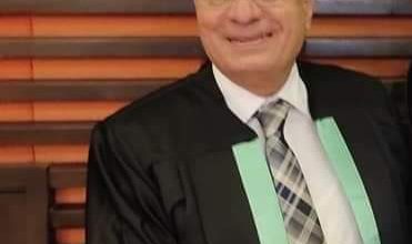 صورة د. مؤمن كامل أفضل طبيب مثالي على مستوى الجمهورية.. مليون مبارك
