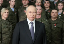 صورة  بـ«أسلحة واعدة».. بوتين يتعهد بمواصلة تطوير القدرات القتالية للجيش الروسي