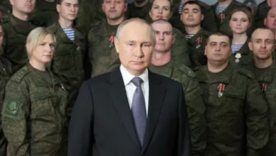 صورة  بـ«أسلحة واعدة».. بوتين يتعهد بمواصلة تطوير القدرات القتالية للجيش الروسي