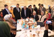 صورة وزير التعليم العالي خلال إفطار الوافدين: تسهيل إجراءات التقديم عبر منصة ادرس في مصر