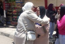 صورة إغماءات بين طالبات الثانوية العامة بمحافظة الدقهلية بسبب صعوبة الفيزياء!!
