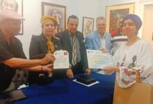 صورة إبداعات شبابية وسيمفونيات لونية وخطية في معرض ظلال وألوان في قاعة أصداف بمصر الجديدة