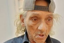 صورة عمي جلال حزين الفيومي .. نحات على الرصيف!!