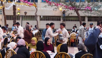 صورة إفطار جماعي رمضاني بجامعة حلوان التكنولوجية الدولية
