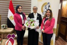 صورة مطار القاهرة الدولي يحتفل مع السيدات بيوم المرأة العالمي