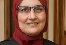 صورة الدكتورة ريحاب عثمان عميدة لكلية الصيدلة بجامعة عين شمس