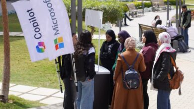 صورة جامعة عين شمس تستضيف شركة Microsoft العالمية داخل الحرم الجامعي لتعريف الطلاب بتقنيات الذكاء الاصطناعي