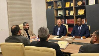 صورة السفير عبدالمطلب ثابت يترأس اجتماعًا بمقر السفارة الليبية بالقاهرة لمتابعة سير العمل والارتقاء بمستوى الخدمات