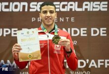 صورة جامعة العاصمة تهنئ بطلها يوسف عمرو عبد الحكيم بعد التتويج بذهبيتي إفريقيا لسيف المبارزة